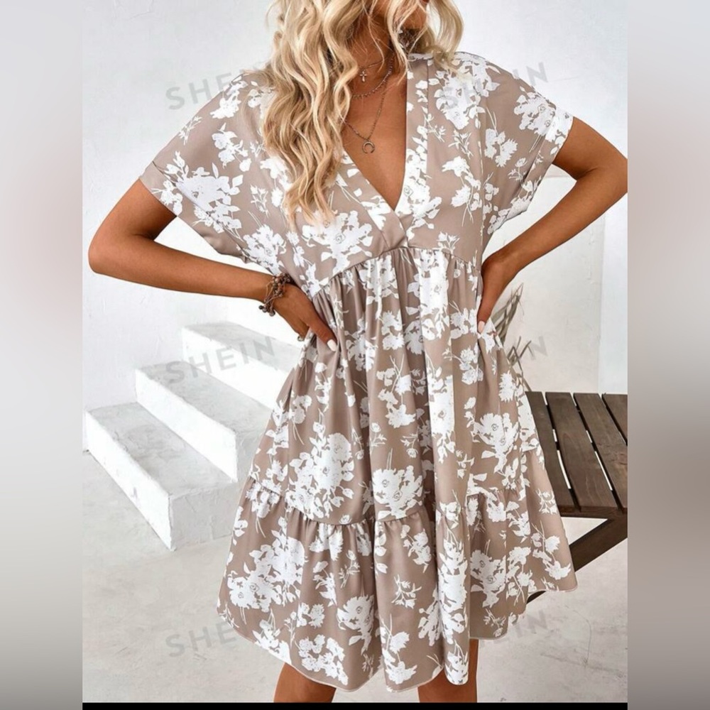 XL SHEIN tan & white floral print, ruffle hem, v-neck dress